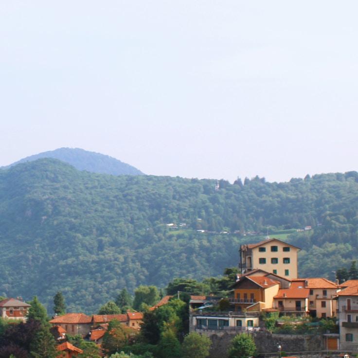 Family terraces and cafés for calm evenings in Milan